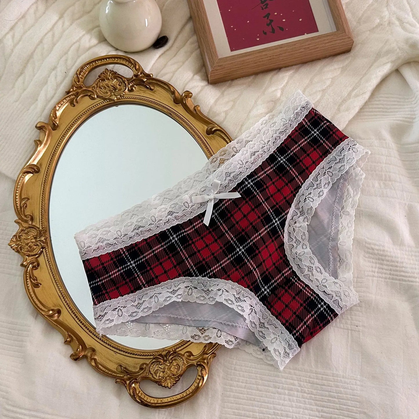 Sexy Lace-trimmed Panties