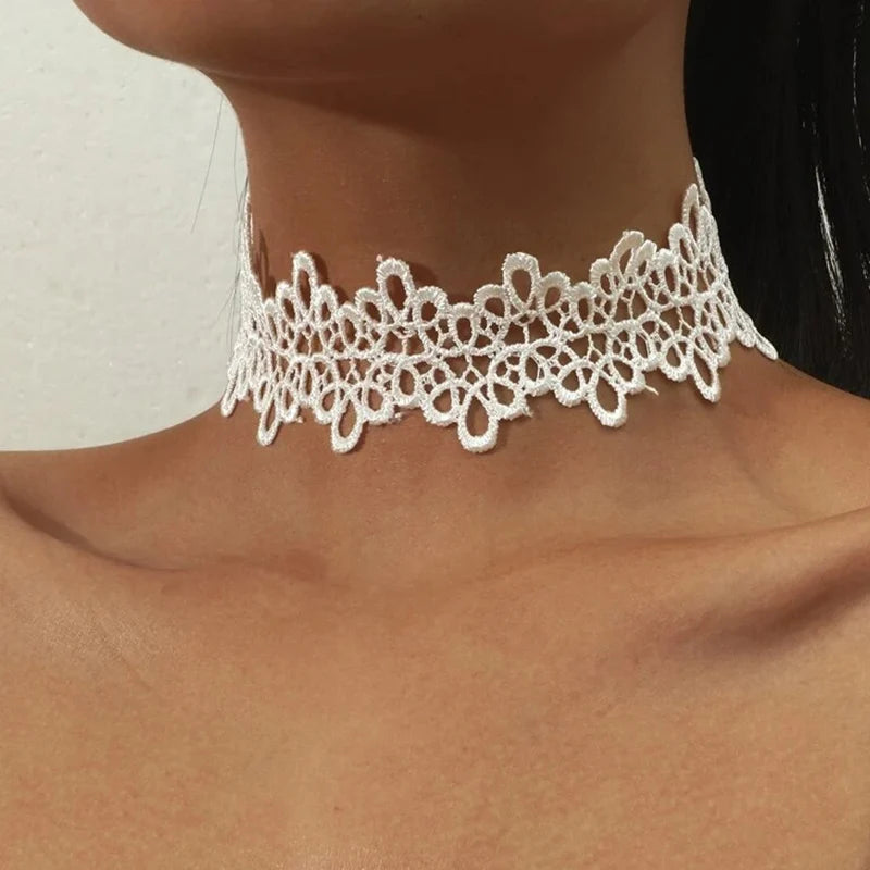 Classic Gothic Lace Choker