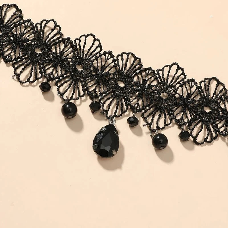 Classic Gothic Lace Choker